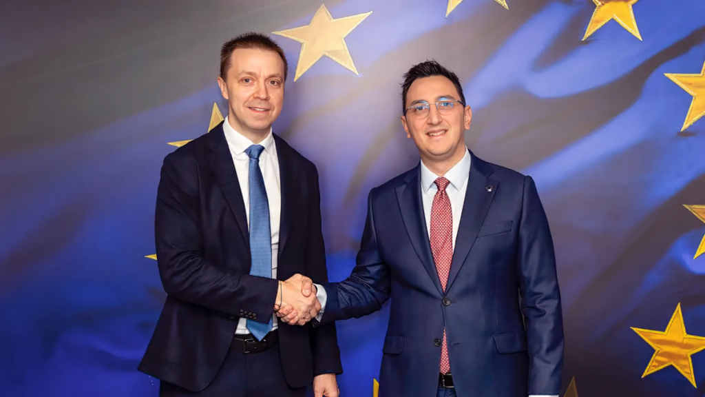 Euroliga y UE tratan en Bruselas la "continuidad" y "retención" del baloncesto europeo