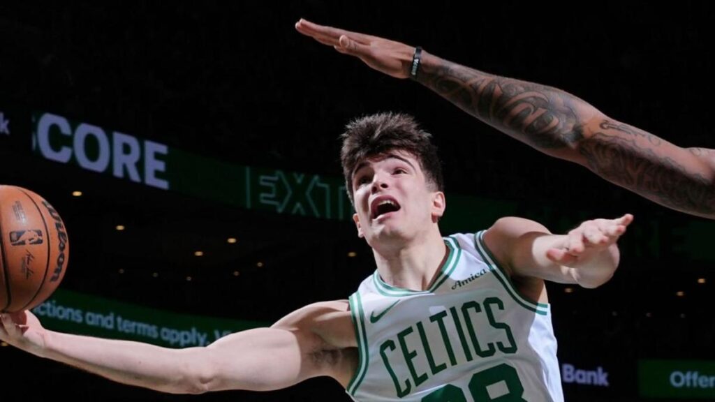 Tim Duncan y pocos más: Hugo González, tercer rookie más impactante de la historia