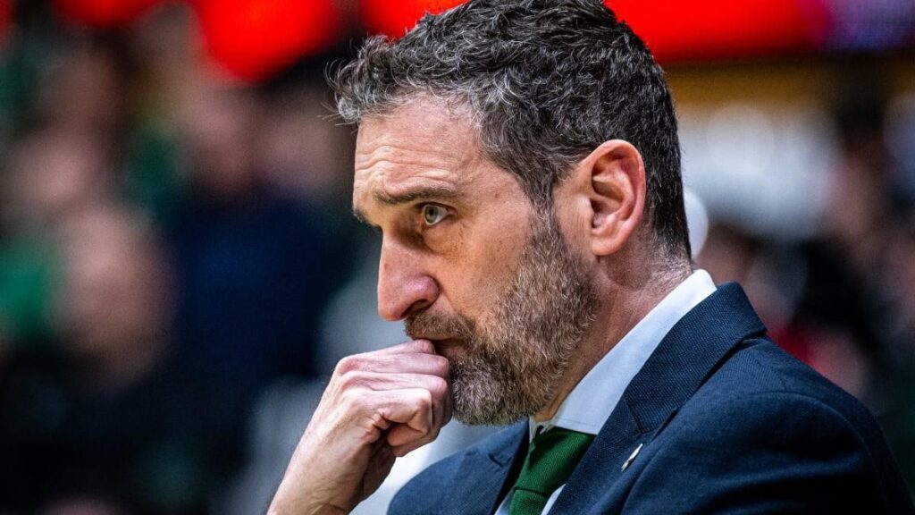 Ibon Navarro, contundente sobre la lesión de Alberto Díaz: "Pinta mal"