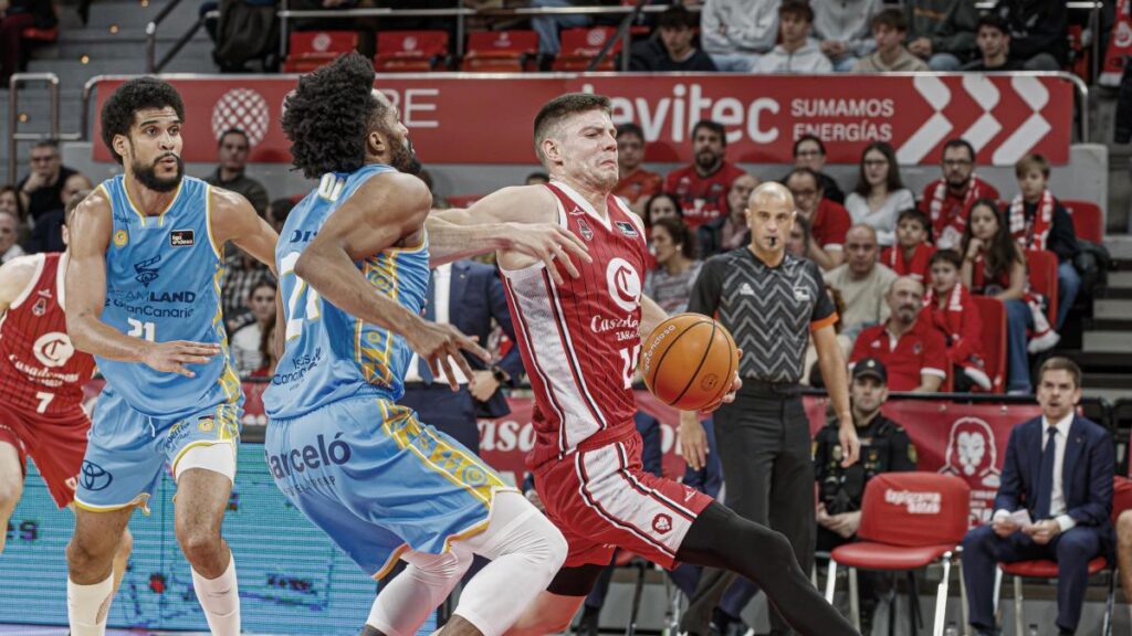 Un Casademont dolido afronta el exigente reto de batir al Madrid en su casa