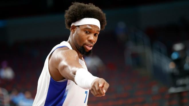 Yabusele cierra la puerta al Madrid: "Si juego cinco años en la NBA, mi familia tendrá seguro médico"