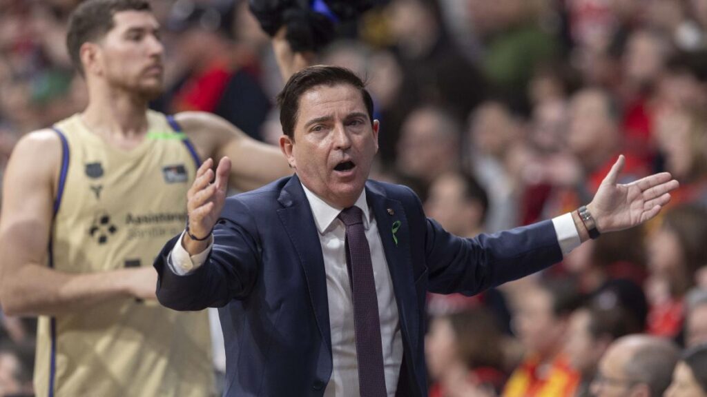 Xavi Pascual: "Nos vamos enfadados por la derrota, aunque no tanto por el juego"