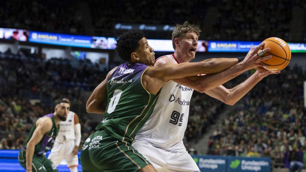 91-79: El Unicaja despierta a tiempo y apaga a un sólido MoraBanc