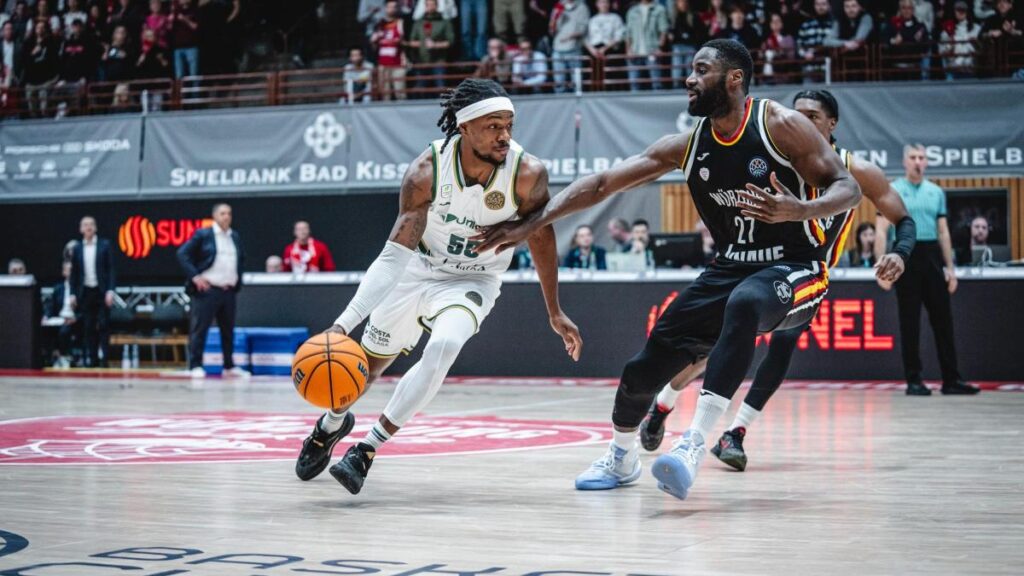 80-71: El Unicaja cae ante el Wurzburg y se le complica el liderato de grupo