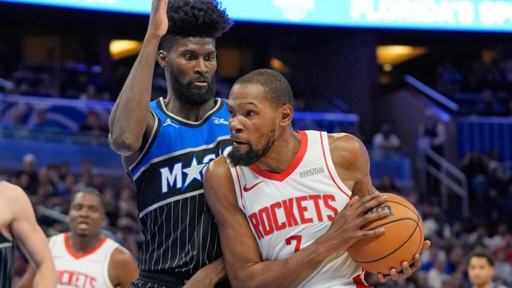 Los Rockets ganan y Kevin Durant rompe la barrera de los 32.000 puntos en la NBA