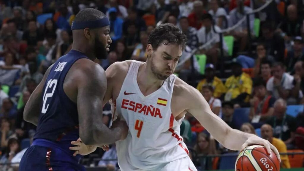 DeMarcus Cousins: "Nos poníamos ciegos, bebíamos todos los días. Nunca he bebido tanto en mi vida"