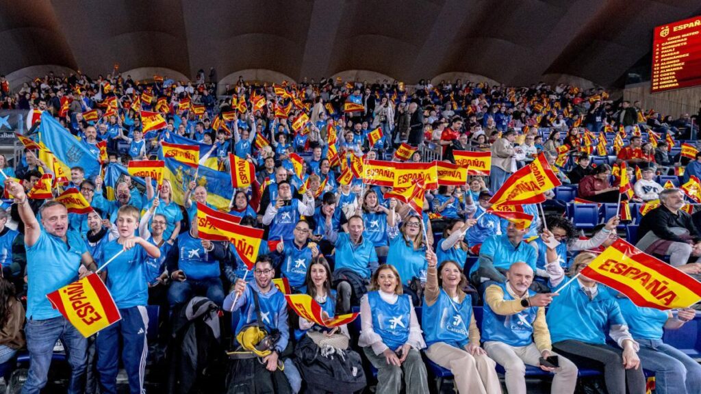 CaixaBank y la Selección Española impulsan el baloncesto como eje de integración social