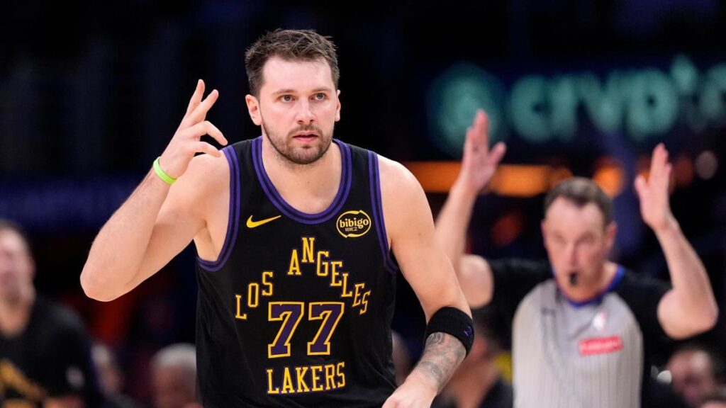 Doncic se salva de un ridículo pero se acerca a su enésimo fracaso