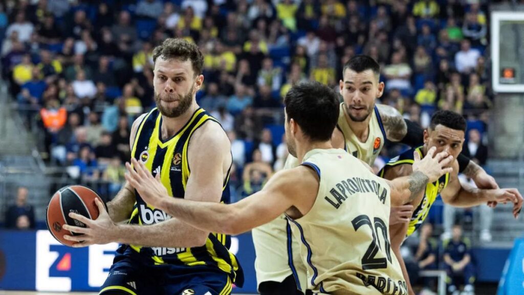 El Armani Milan, próximo rival del Barça, interesado en un pupilo de Jasikevicius