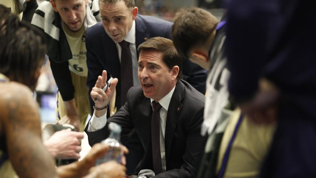 Xavi Pascual antes del Clásico: "El Real Madrid es un equipo muy completo que aspira a ganarlo todo"