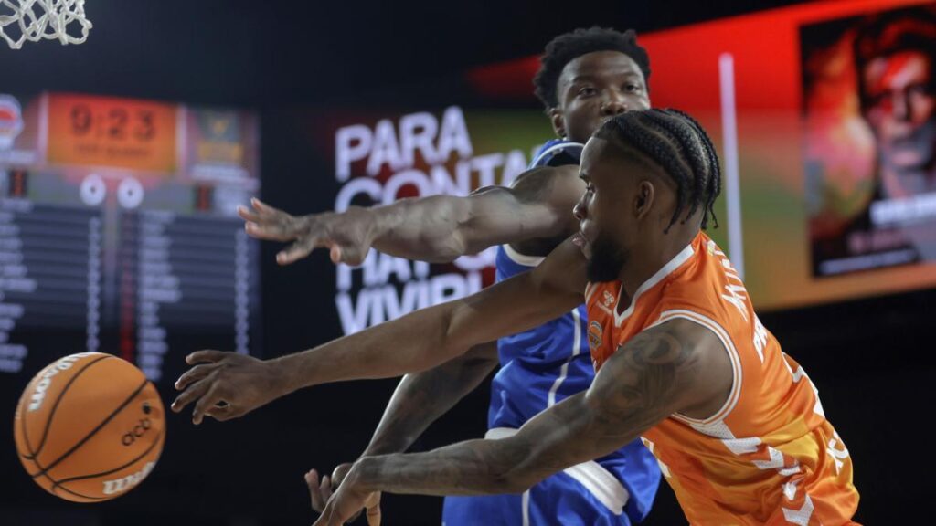 110-84: El Valencia Basket arrolla al UCAM Murcia al ritmo de Jean Montero