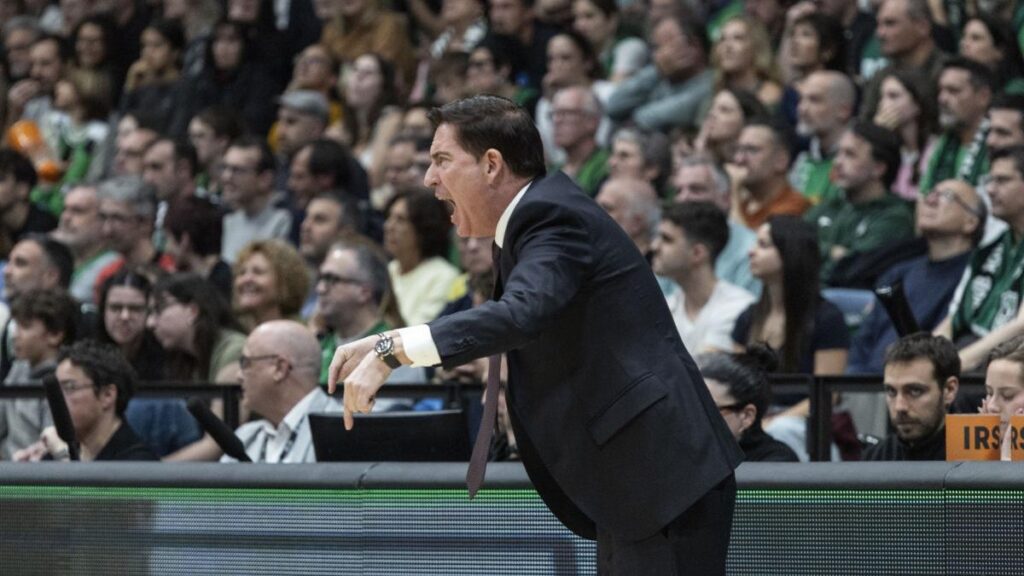 Xavi Pascual da las claves de la derrota en el derbi: "Este problema lo tenemos desde mi llegada"