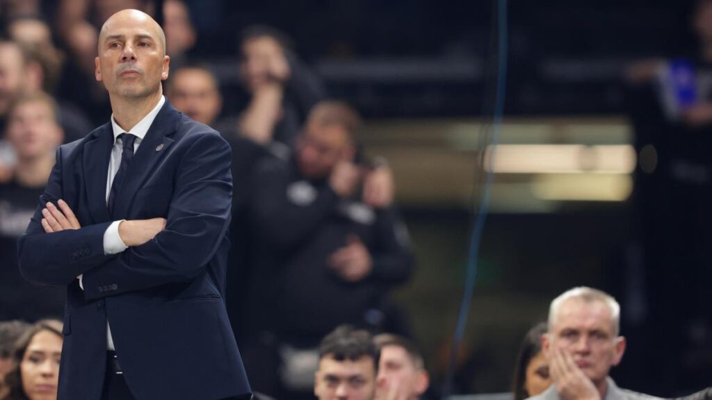 Comparan a Peñarroya con el técnico más laureado de Europa: "Se enfada menos y dice menos palabrotas, pero tienen similitudes"