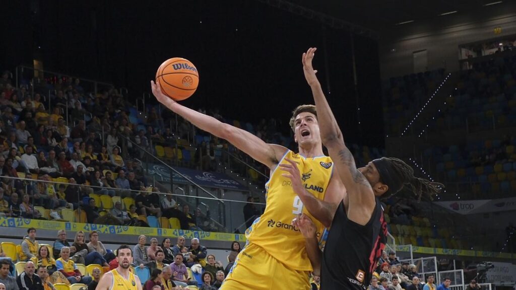 82-92: El Granca pierde ante Nymburk y se despide con sonrojo de la Liga de Campeones