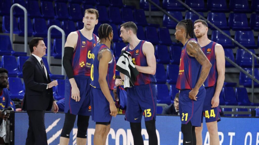 El Barça sigue décimo pero confía en el Palau para buscar una plaza en playoff