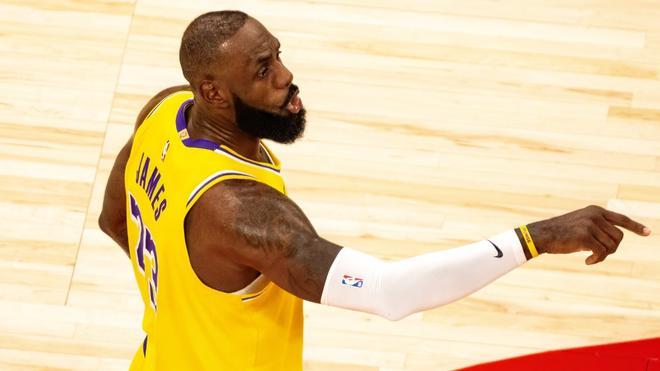 LeBron James, sobre su dieta: "Nada de postres, nada de vino, nada de licor. Tuve que alejarme de mis dos vicios"