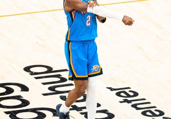 Los Thunder arrasan y esperan a los Lakers