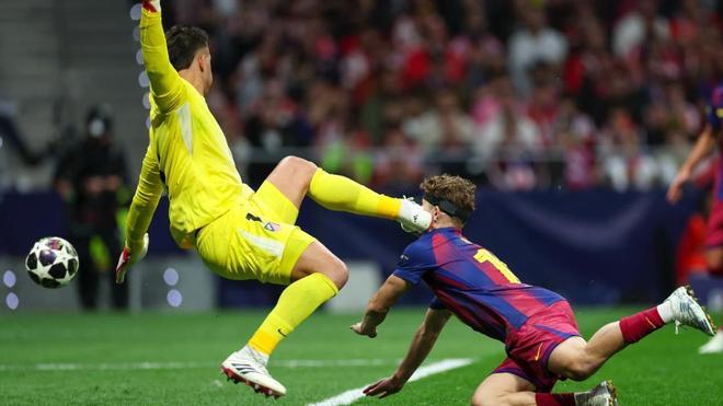 Estrada Fernández, exárbitro profesional: "¿El criterio arbitral? No ha sido igual con el Barça que con el Atleti"