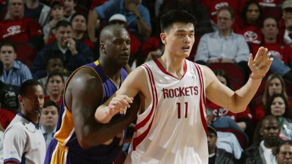 El “nuevo Yao Ming” ya está aquí… y sigue en China