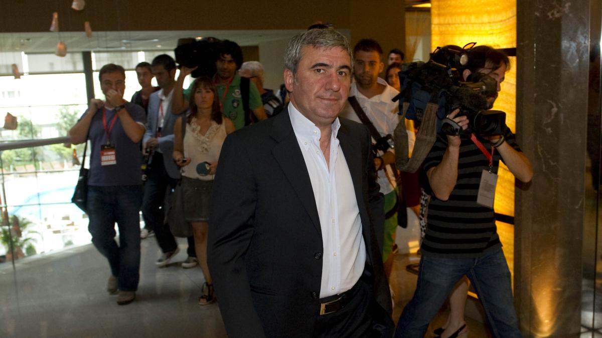 Ya hay nuevo seleccionador de Rumanía, tras la muerte de Lucescu