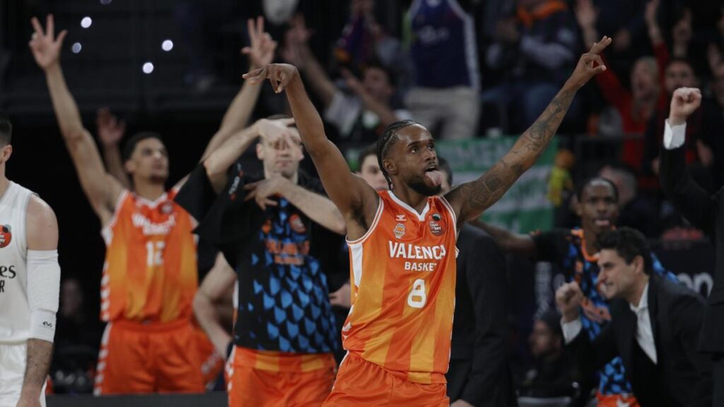 Virtus Bolonia - Valencia Basket, en directo