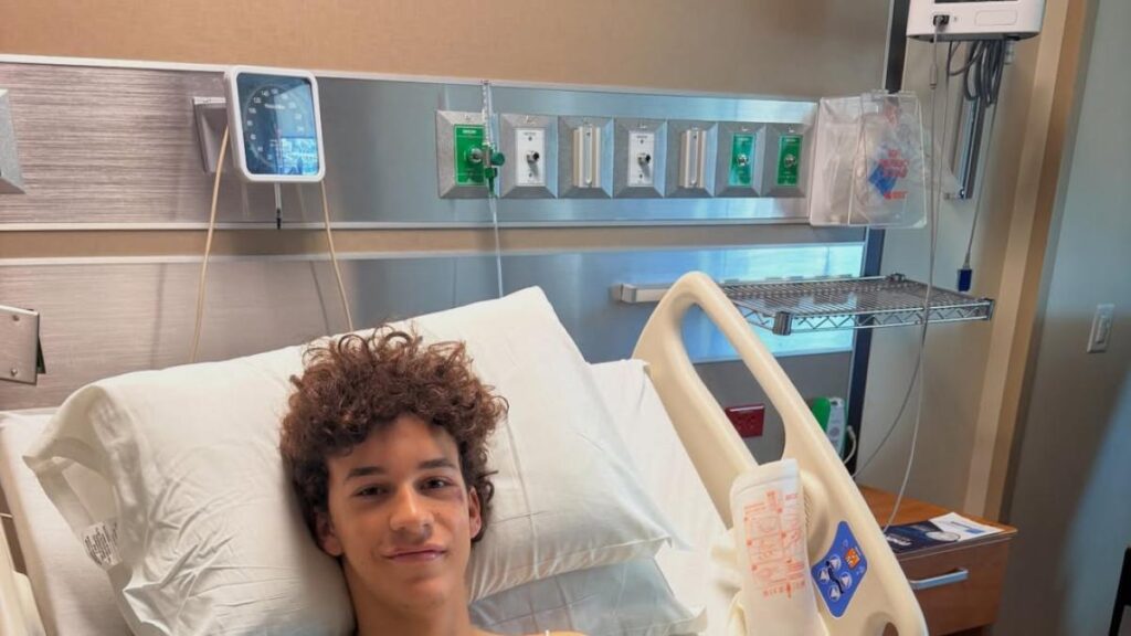 El equipo de Ángel Piqueras estalla tras la sanción que le cae al piloto que causó el accidente de Austin: "Es insuficiente con la peligrosidad de la acción"