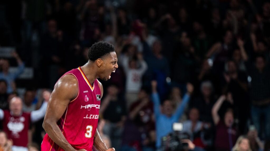 103-101: El Hiopos Lleida remonta para sumar una importante victoria con un brillante Ejim