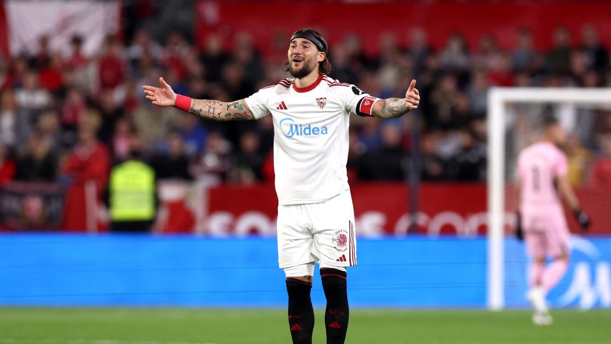 Gudelj: "El Sevilla no merece estar donde estamos"