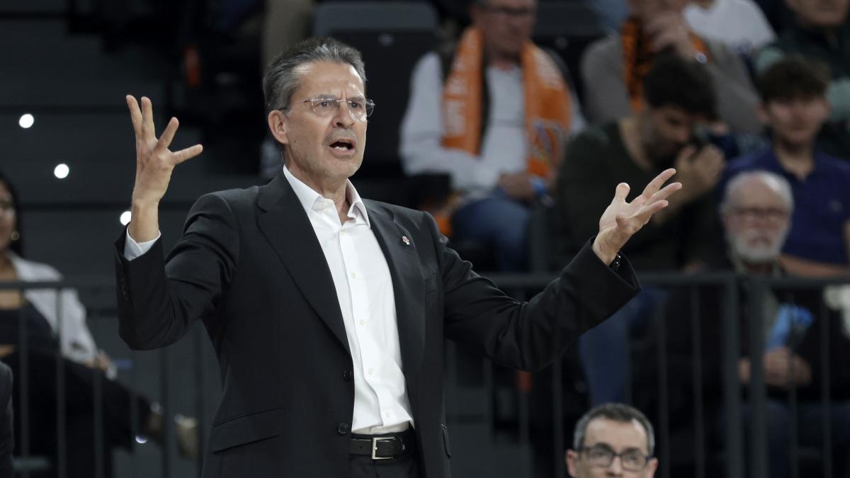 Martínez, sobre ser el mejor entrenador de la Euroliga: “No lo veo como algo individual”