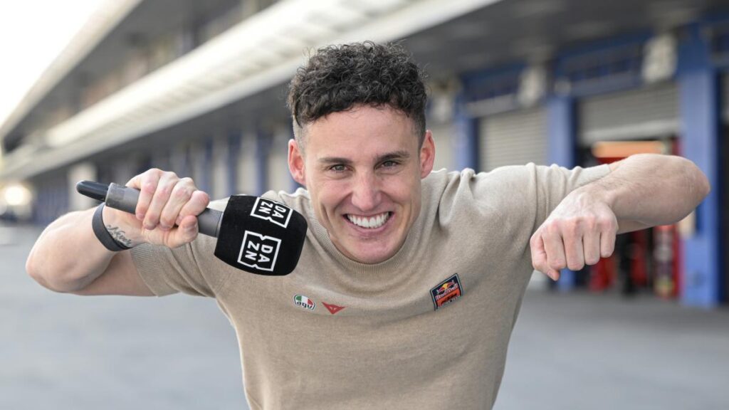 Pol Espargaró, de campeón a mánager de uno de los mejores talentos sin buscarlo: "Lo de Holgado llegó de una forma totalmente involuntaria, pero son situaciones que abrazo de la forma más proactiva"