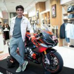 La elegancia entra en el paddock de la mano de Jorge Martín