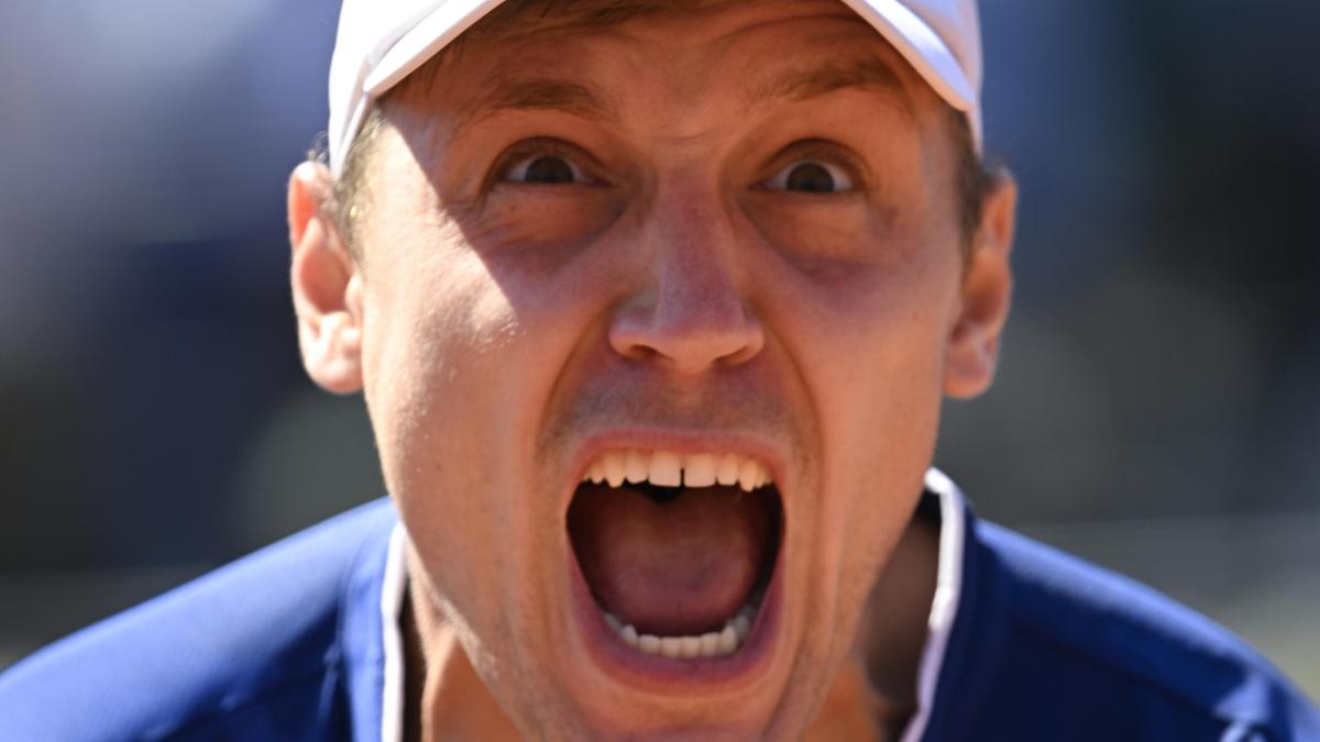 "Se puede cagar en mi padre tres veces en un partido y a los tres minutos decirme que soy el mejor del mundo"