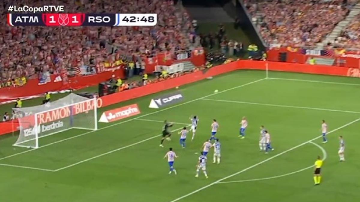 Barrenechea Montero dicta sentencia sobre el penalti de Juan Musso a Guedes