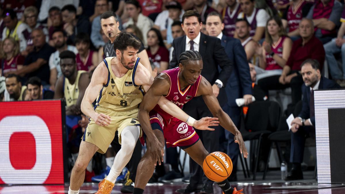 Así queda la clasificación de la Liga Endesa tras la derrota del Barça en Lleida