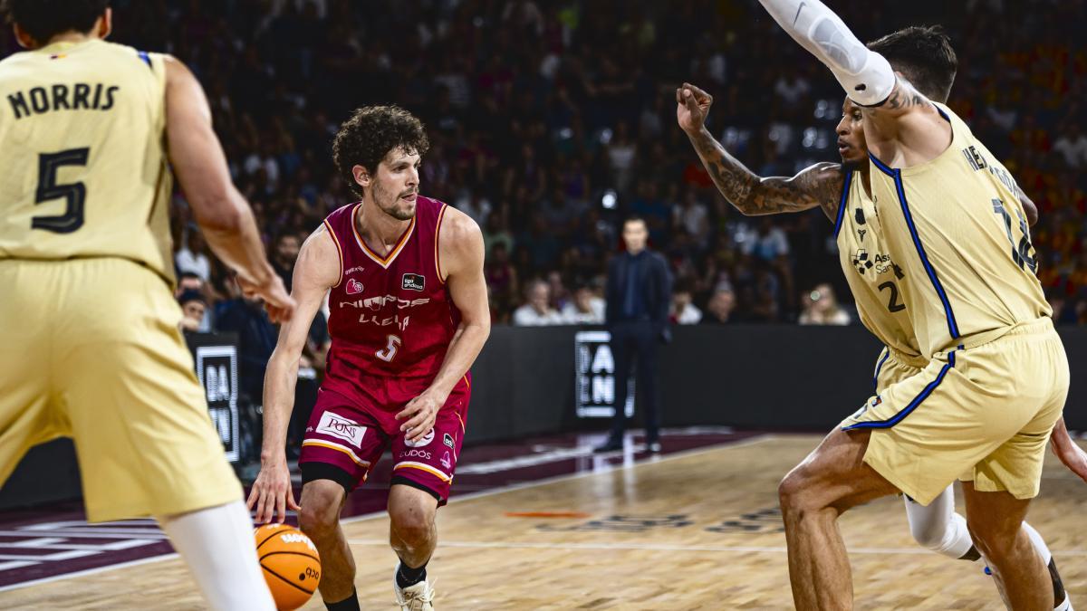 90-80: Un inmenso Oriol Paulí fulmina a un Barça con la cabeza en la Euroliga