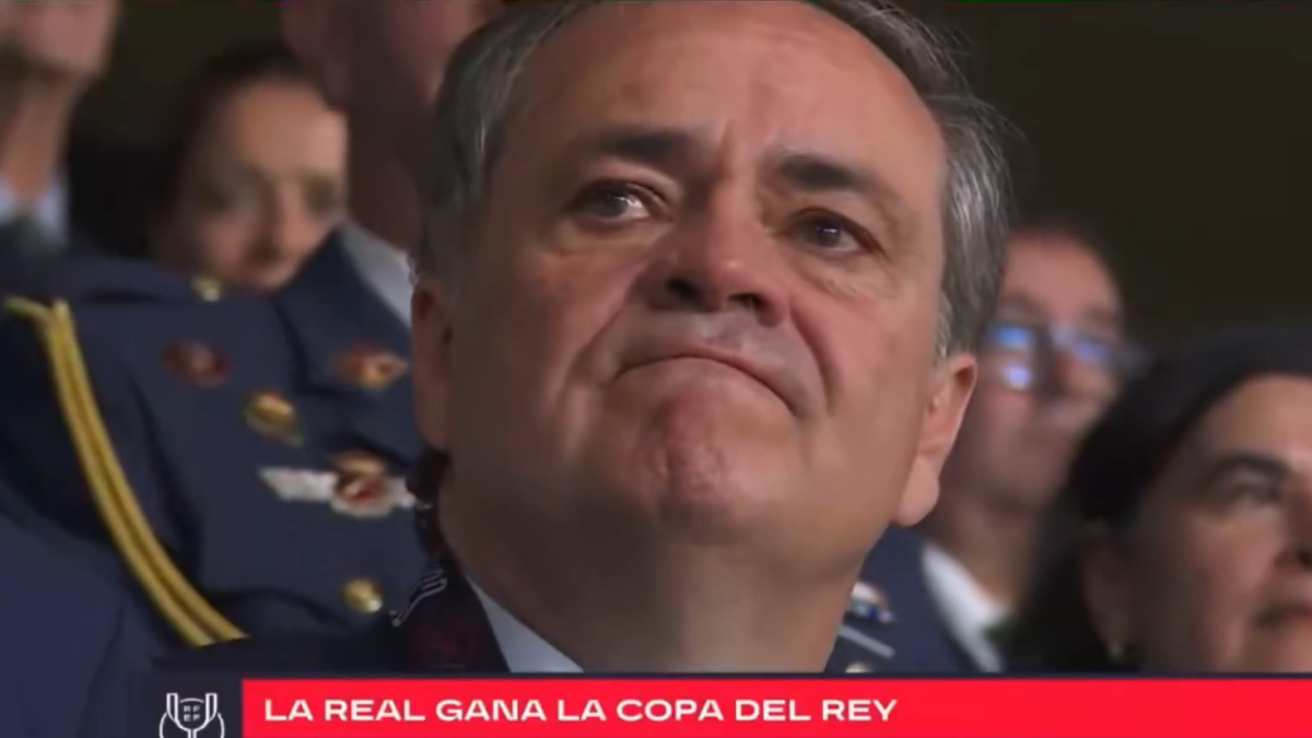 Aperribay, entre lágrimas: "Tengo mucho orgullo, es muy bonito para mí"