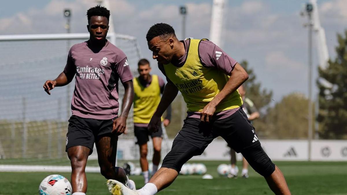 Referéndum en el Bernabéu