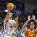 81-84: El Valencia gana con apuros en Girona y encadena la octava victoria