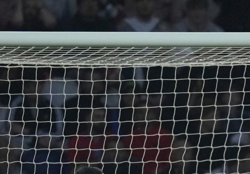 Un gran Endrick derrota al PSG y reabre la lucha por el título