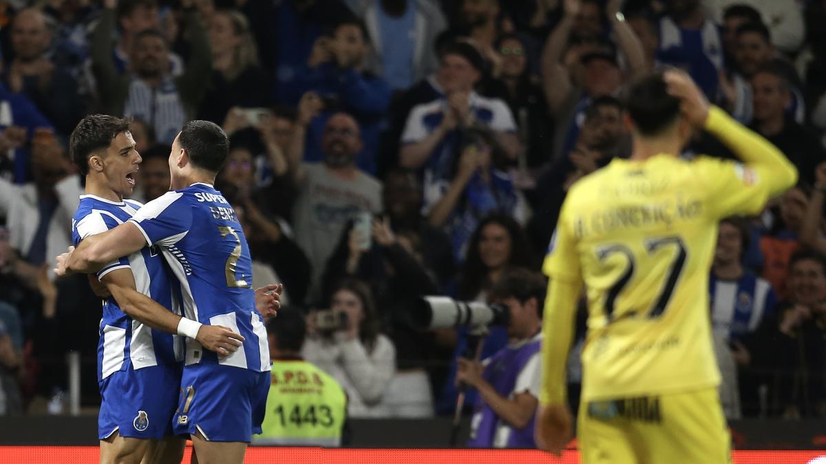 Gabri Veiga lidera el triunfo de un Porto que es más líder