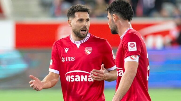 El Thun FC, un modesto equipo que está a punto de emular la gesta del Leicester