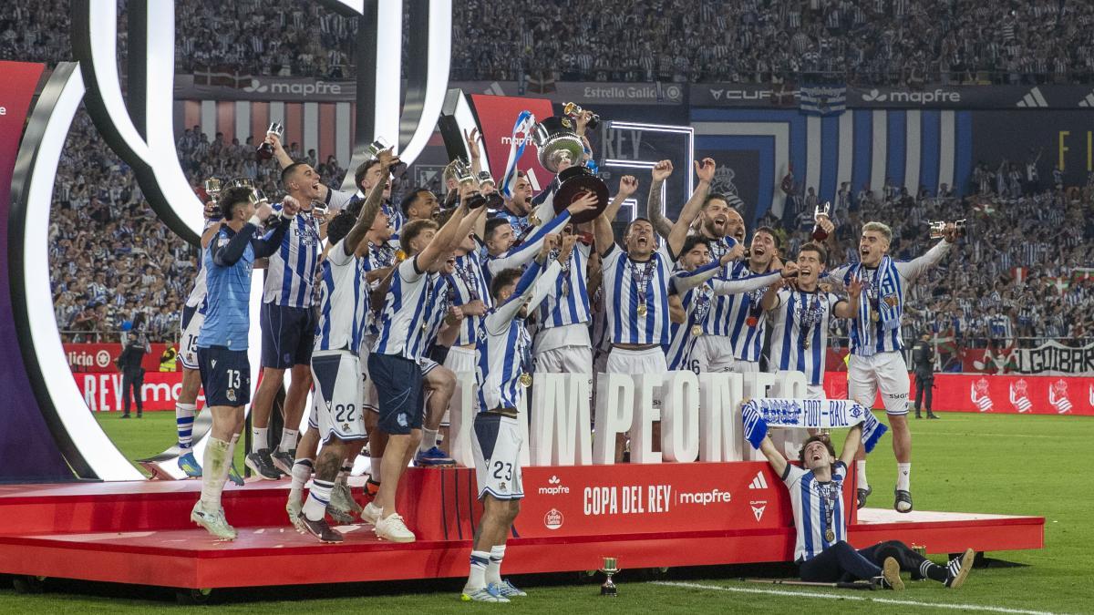 Solo se podrá sancionar los pitidos al himno nacional en un caso