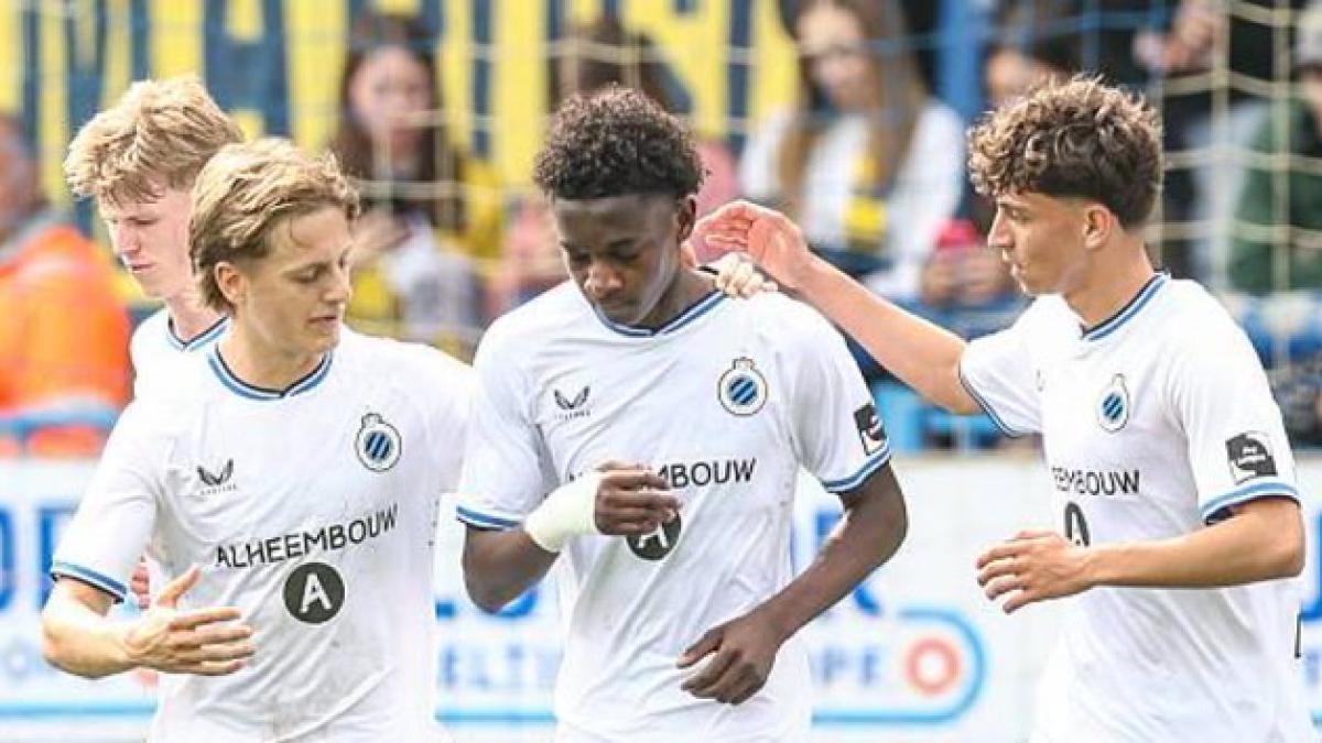 El Barça sigue apretando por Bisiwu, del Brujas