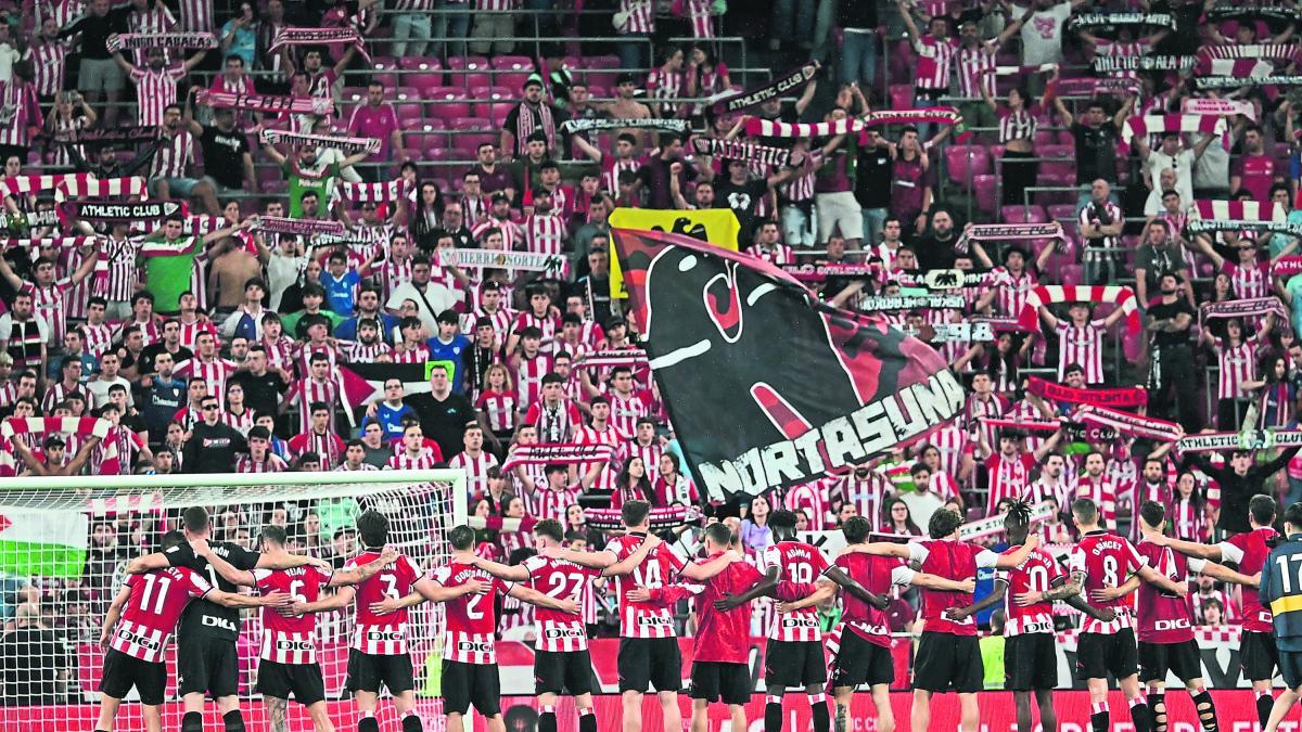 San Mamés recupera su esencia