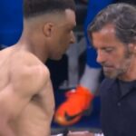 La imagen de la sorpresa: ¡Mbappé regala su camiseta a Quique Sánchez Flores!
