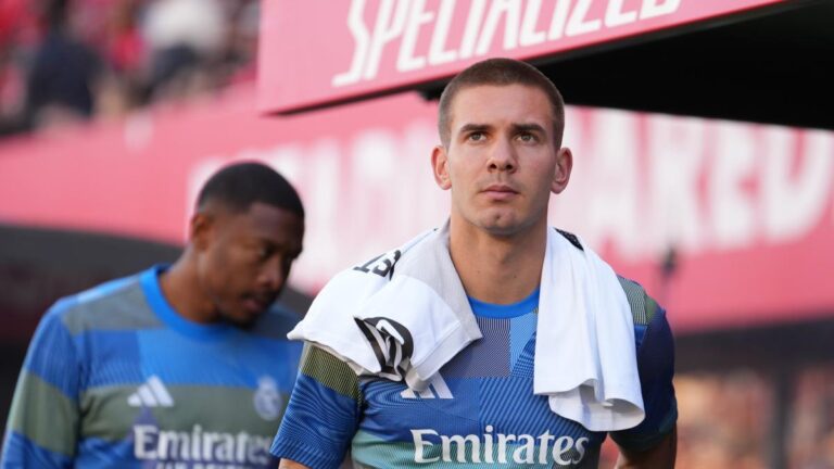 Juni Calafat, muy tocado por la operación Mastantuono