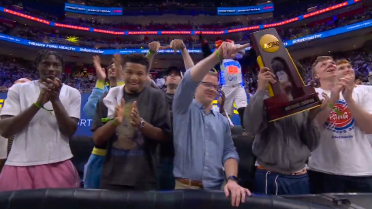 ¡Los campeones universitarios se dejan ver en los playoffs de la NBA!