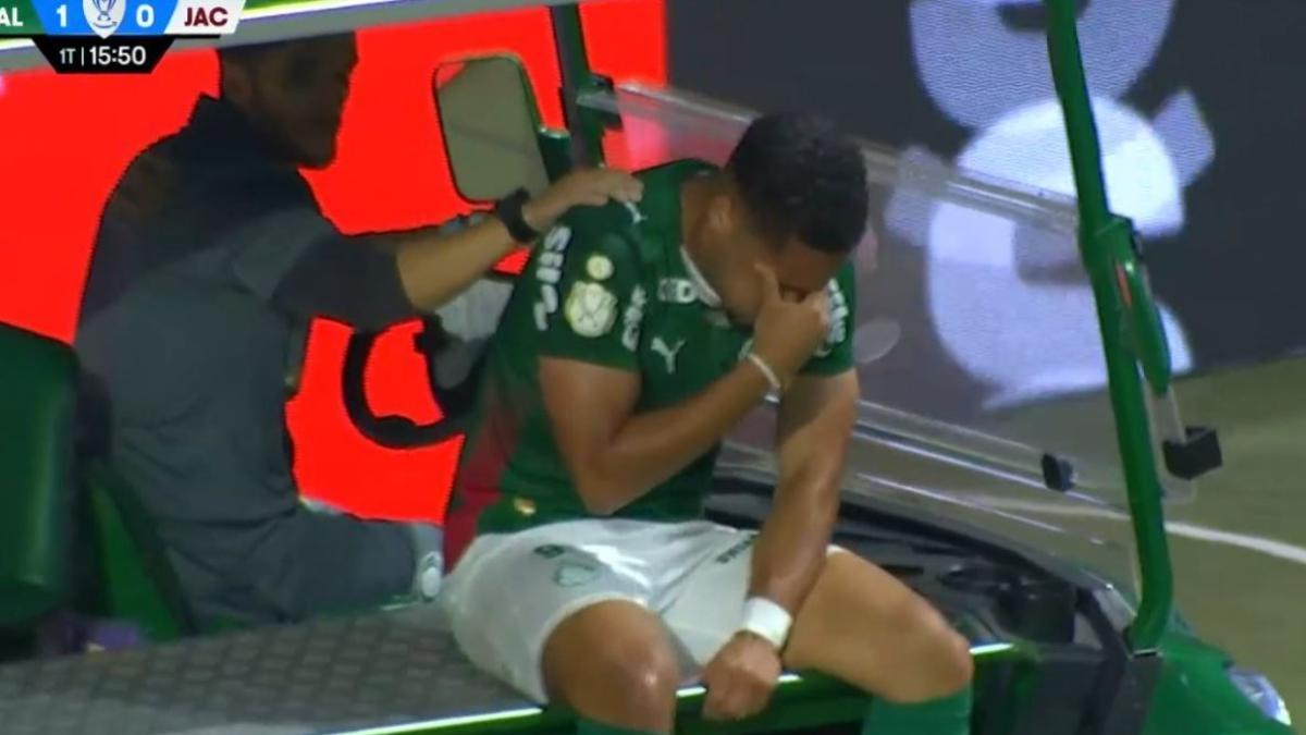 ¡Alarma Vitor Roque!