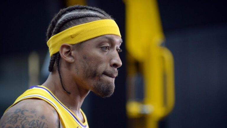 "Debía estar en un funeral. No quería jugar, y se estaban riendo de mí. Los odiaba. Ese año con los Lakers fue una mierda"