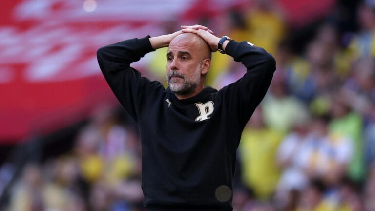 The Mirror: Pep Guardiola pide ayuda a la Premier League y se le echan encima